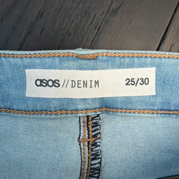 ASOS Ridley High Waist Skinny Jeans in Lily Pretty Blue - Pretty blue / W25 L30 - Picture 3 of 3